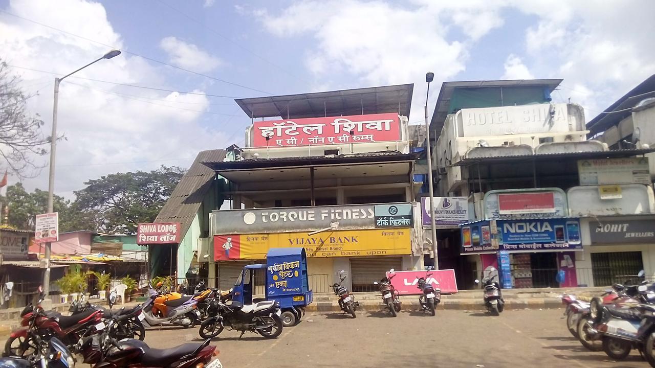 Hotel Shiva Panvel Exterior foto