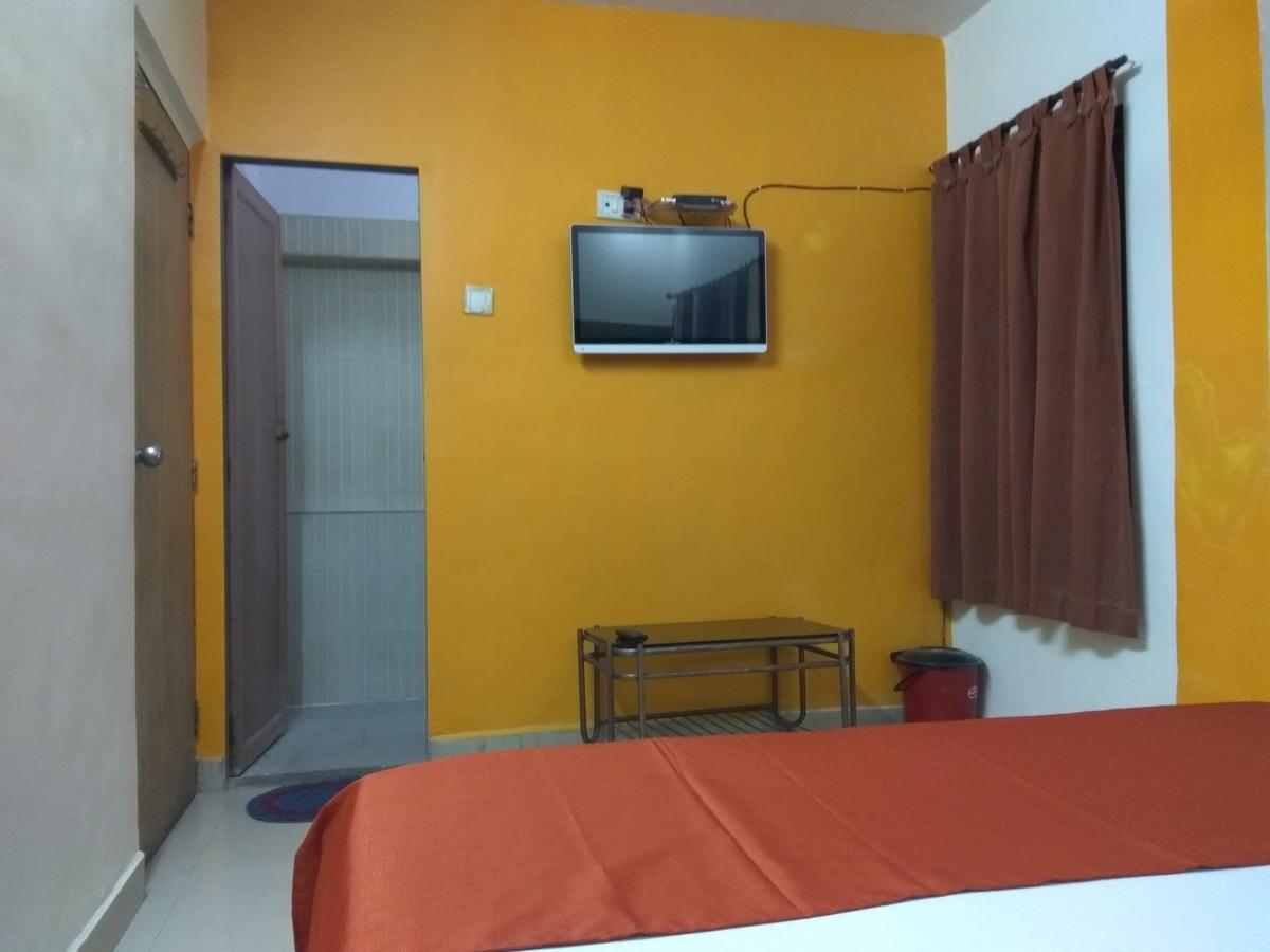 Hotel Shiva Panvel Exterior foto