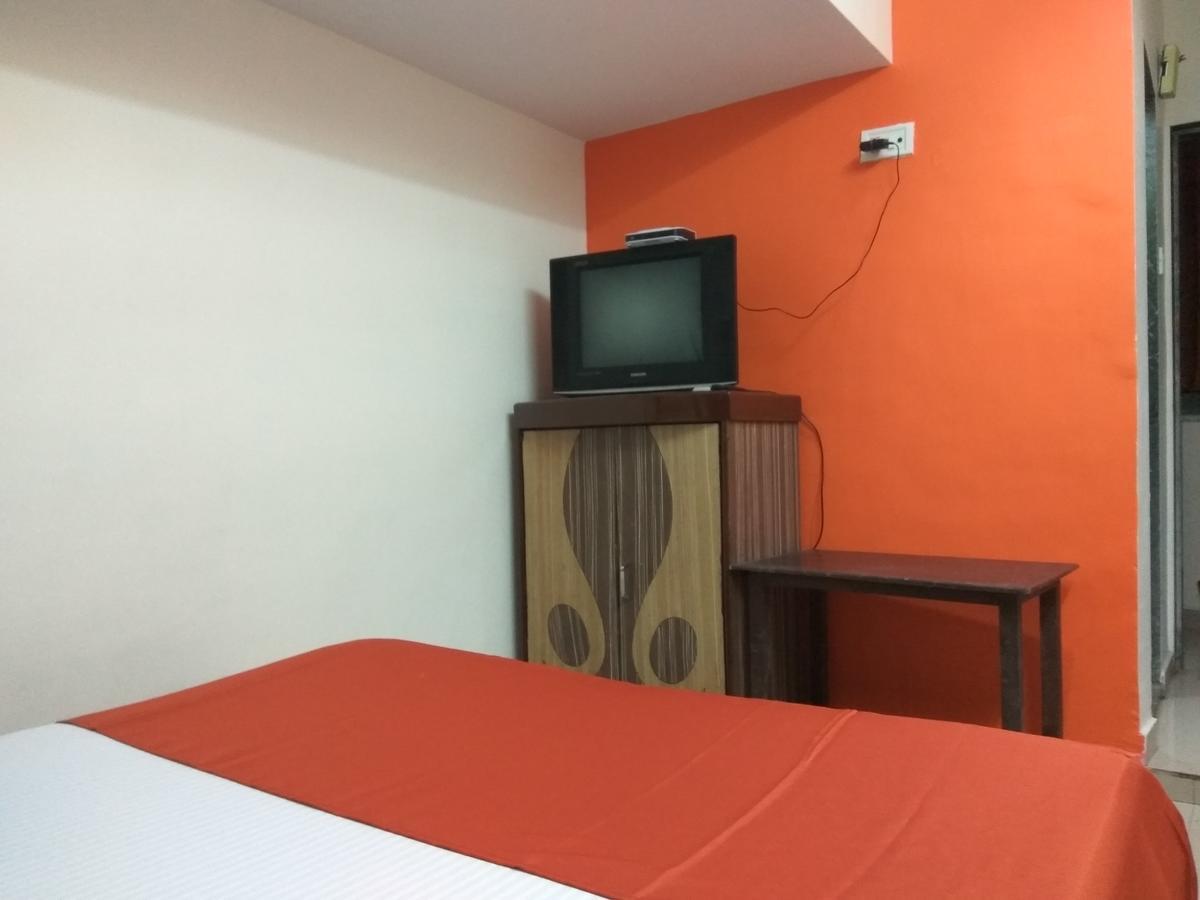 Hotel Shiva Panvel Exterior foto